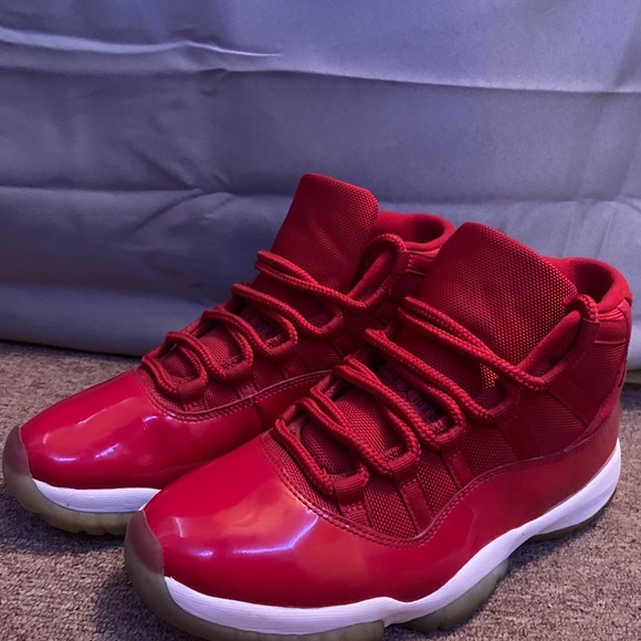 Jordan 11 win like 96s size 9 - Picture 2 of 5